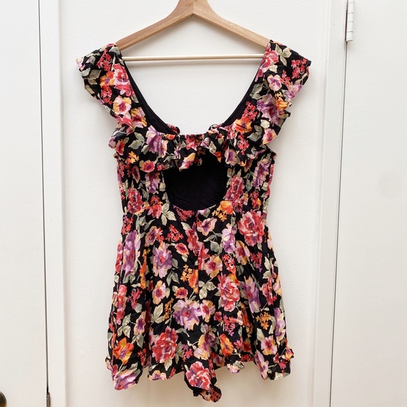 KIMCHI BLUE Floral Romper - Picture 3 of 8